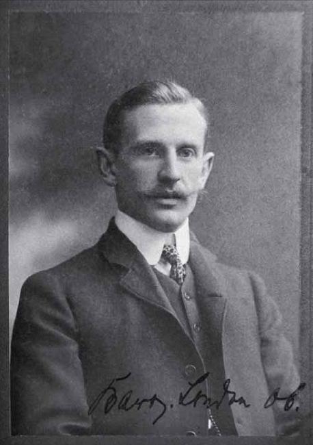 Gustav Schulz Photo von 1906 paint.jpg