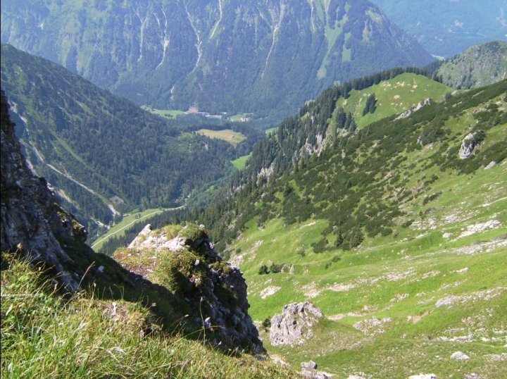 Bild52_Blick nach Gerstrubenpaint.jpg