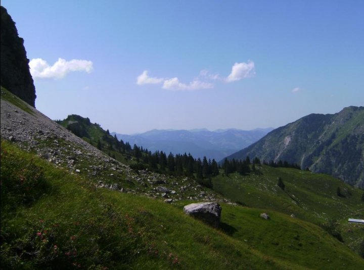 Bild100_Blick zum Hahnenkopf 1737mpaint.jpg