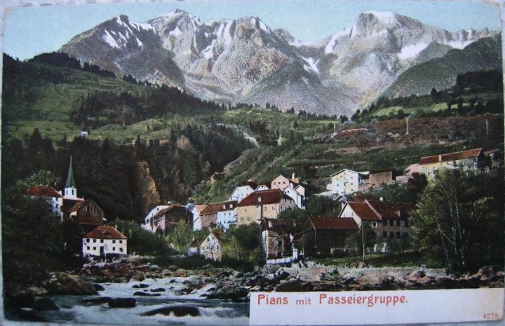 128_Pians in Tirolpaint.jpg