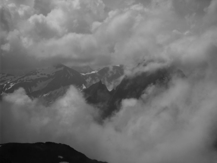 Kleine Hoefats im Nebel.jpg