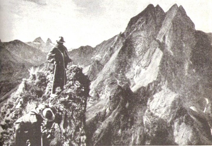 Gebrueder Krebs 1956 Hoefatspaint.jpg