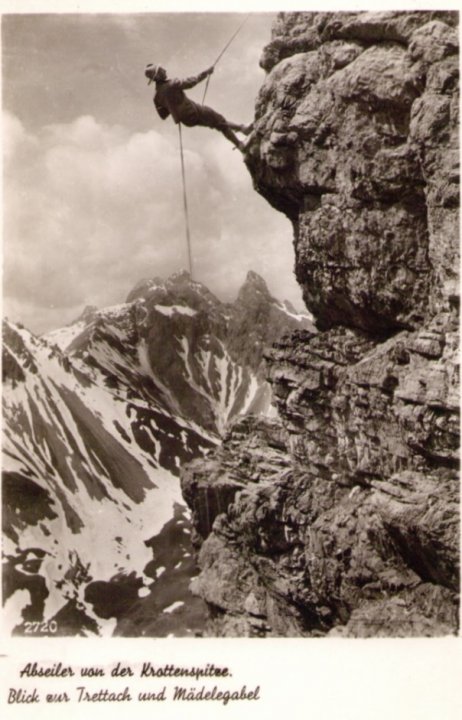 828_Krottenspitze Abseilenpaint.jpg