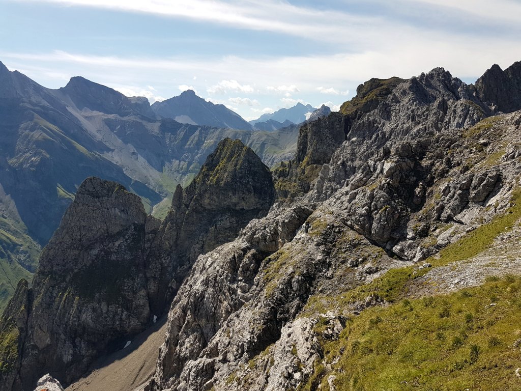 Grießtalerspitze, Westliche Feste, Rotschrofenspitze