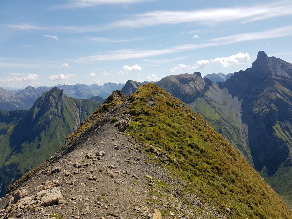 Grießtalerspitze, Westliche Feste, Rotschrofenspitze