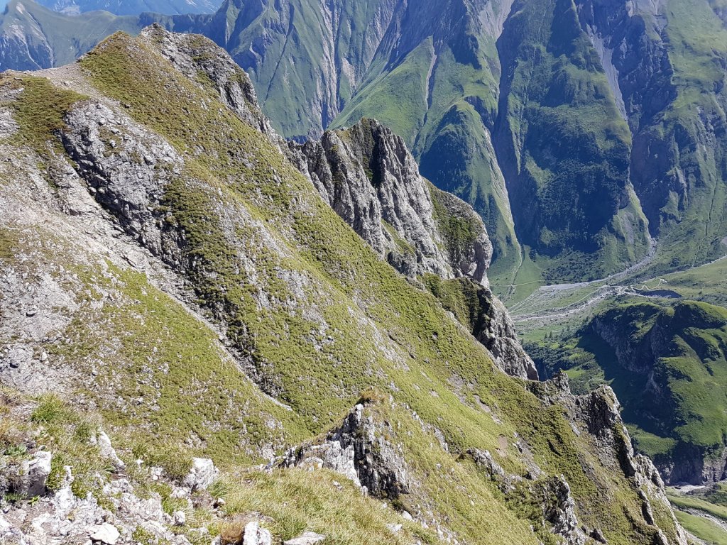 Grießtalerspitze, Westliche Feste, Rotschrofenspitze